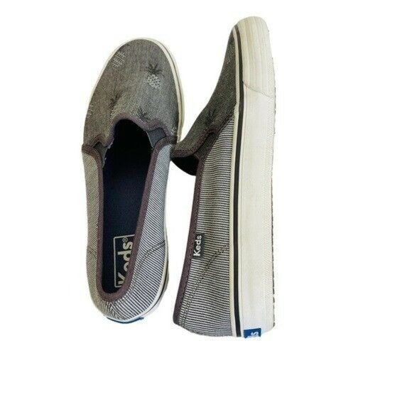 Keds Women's Gray Slip-On Shoes - Picture 4 of 8